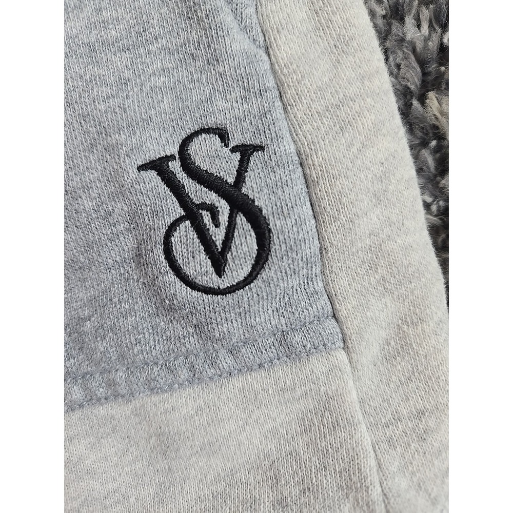Victoria Secret Sweat-shorts On Point Grey Size Large - Picture 2 of 9